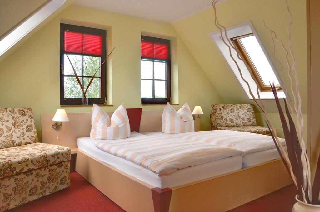 Hotel & Restaurant Waldblick Pulsnitz Oda fotoğraf